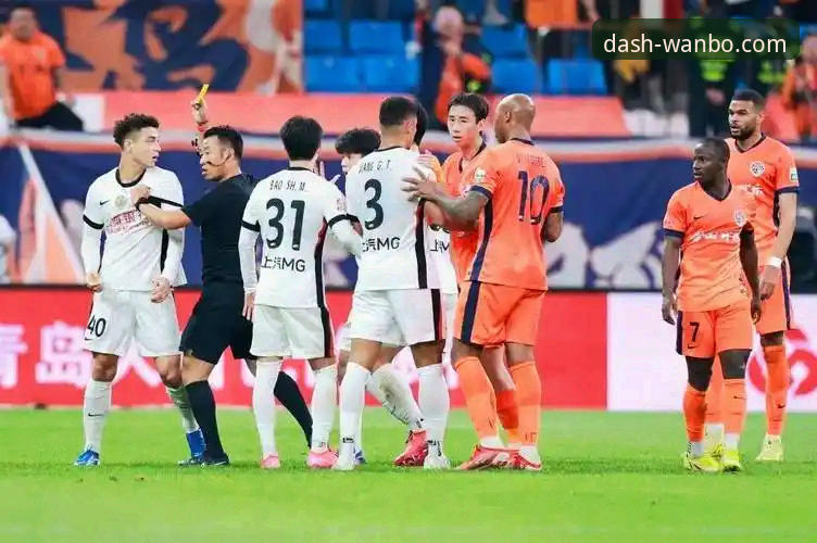 青岛海牛3-1终结13年不胜魔咒：万搏体育平台深度解析中超冷门背后的战术密码